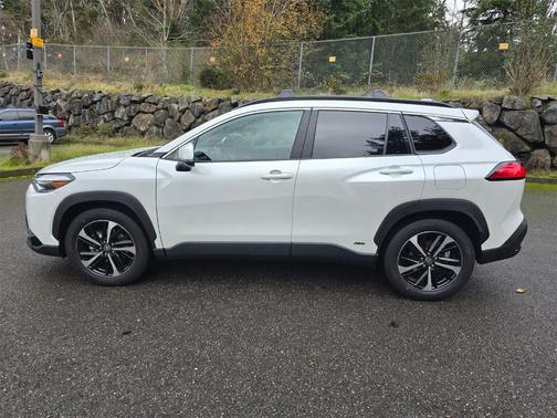 2023 Toyota Corolla Cross Hybrid XSE