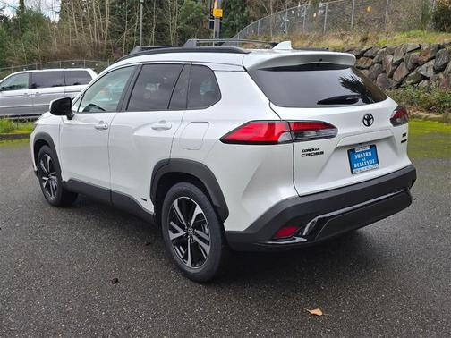 2023 Toyota Corolla Cross Hybrid XSE