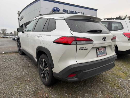 2023 Toyota Corolla Cross Hybrid XSE