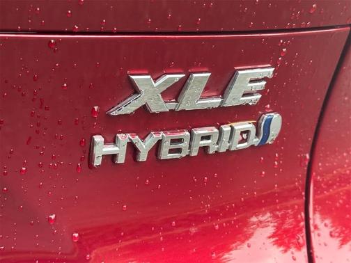 2022 Toyota Venza XLE