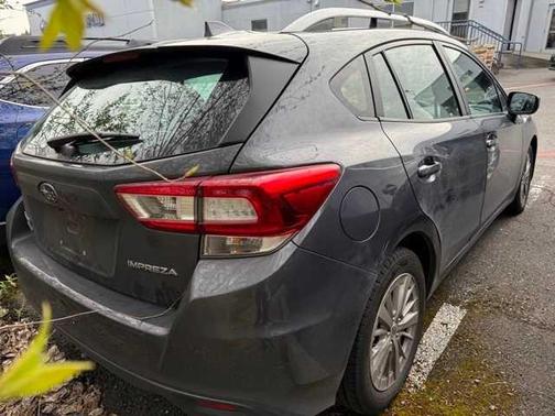 2018 Subaru Impreza 2.0i Premium