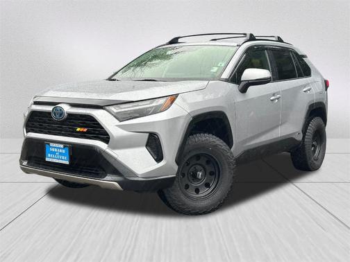 2022 Toyota RAV4 Hybrid SE