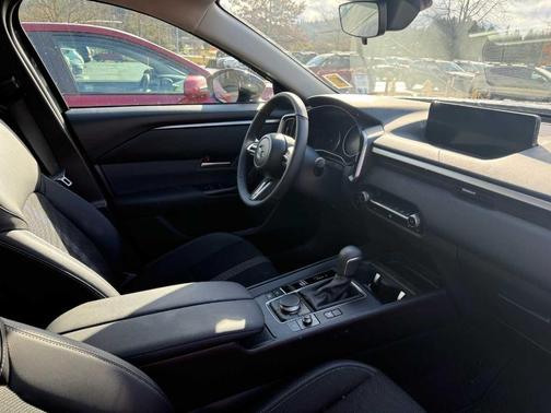 2025 Mazda CX-50 Hybrid PREFERRED PACKAGE