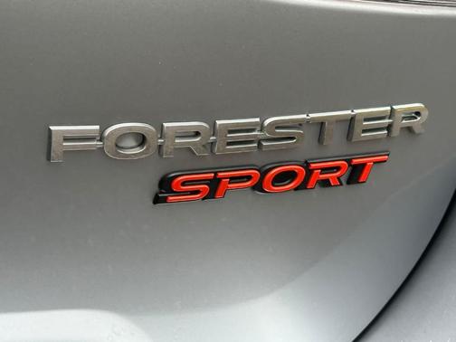 Ice Silver Metallic 2020 Subaru Forester Sport