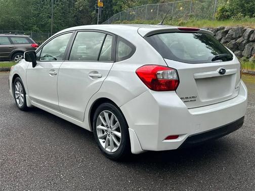 2012 Subaru Impreza 2.0i Premium