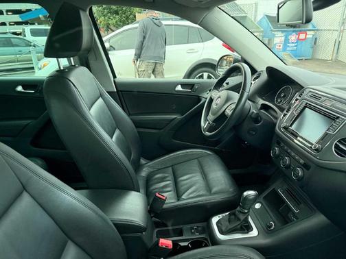 2016 Volkswagen Tiguan SEL