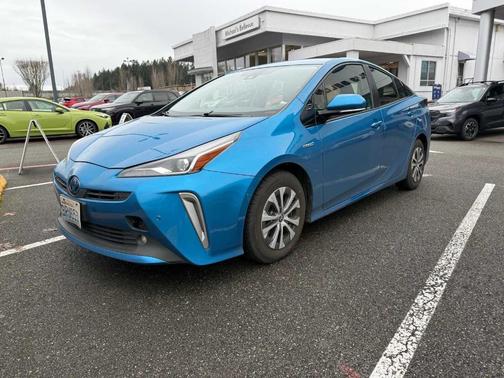2019 Toyota Prius LE
