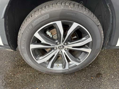 2022 Lexus RX 450h Base