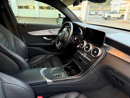 2023 Mercedes-Benz GLC 300 4MATIC Coupe