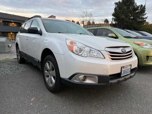 2012 Subaru Outback 2.5i Premium
