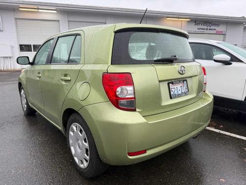 2009 Scion xD 