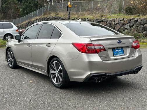 2018 Subaru Legacy 