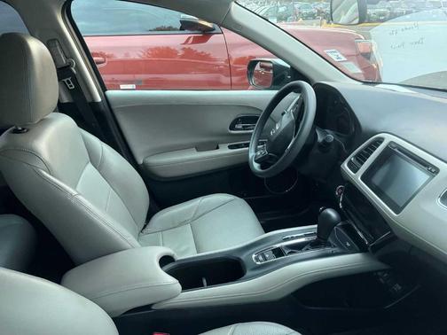 2018 Honda HR-V EX
