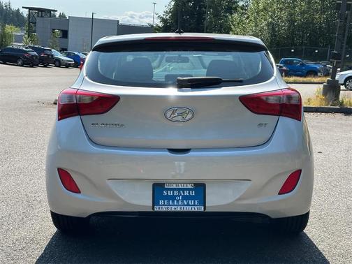 2017 Hyundai Elantra GT Base