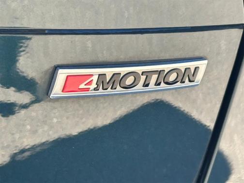 2019 Volkswagen Tiguan 2.0T SEL