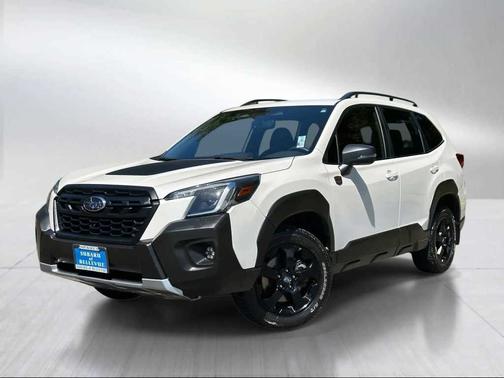 Crystal White Pearl 2022 Subaru Forester Wilderness