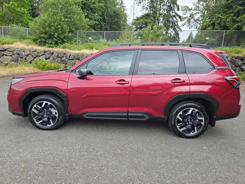 Crimson Red Pearl 2025 Subaru Forester Limited