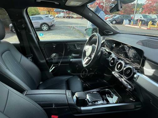 2020 Mercedes-Benz GLB 250 Base 4MATIC