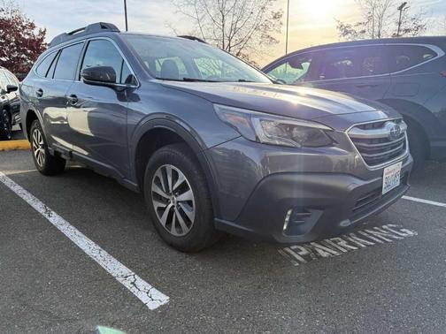 2022 Subaru Outback Premium