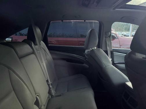 2017 Acura MDX 3.5L w/Technology & Entertainment Pkgs