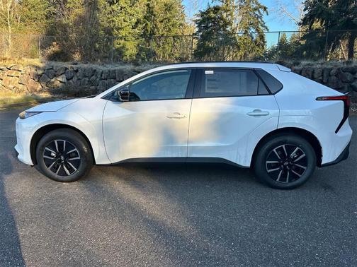 2026 Subaru Solterra Premium