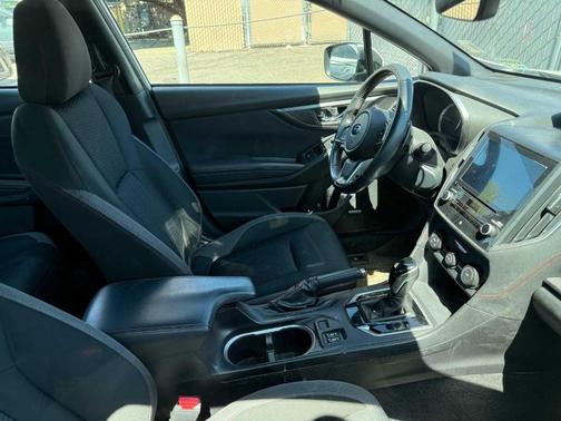 2017 Subaru Impreza 2.0i Sport