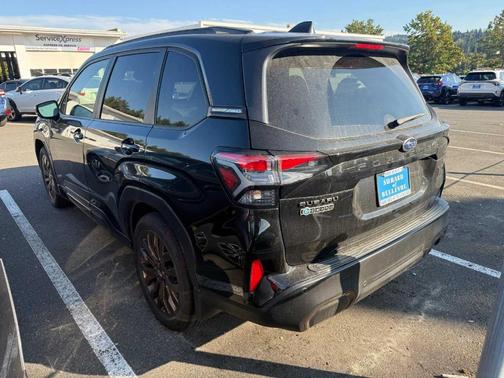 2025 Subaru Forester Sport
