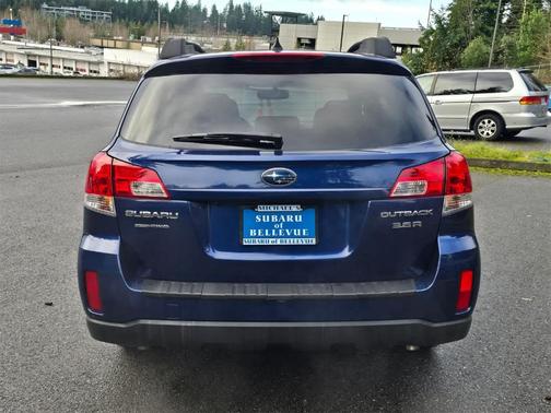 2011 Subaru Outback 3.6R Limited