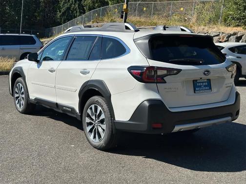 2025 Subaru Outback Touring XT