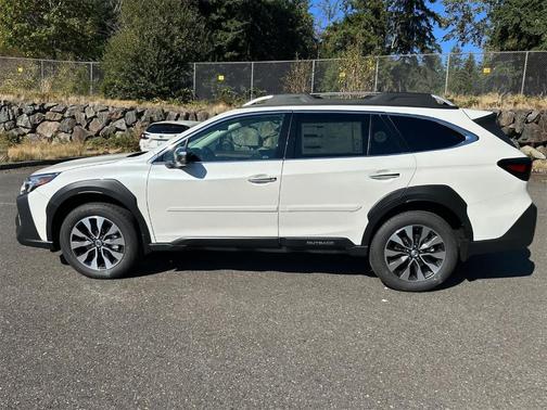 2025 Subaru Outback Touring XT