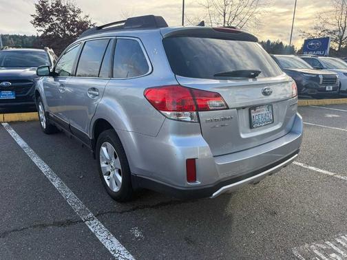 2012 Subaru Outback 2.5i Limited