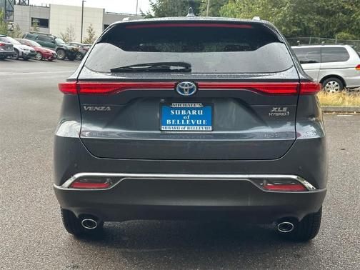 2022 Toyota Venza XLE