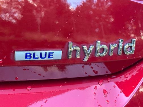 2023 Hyundai ELANTRA HEV Blue
