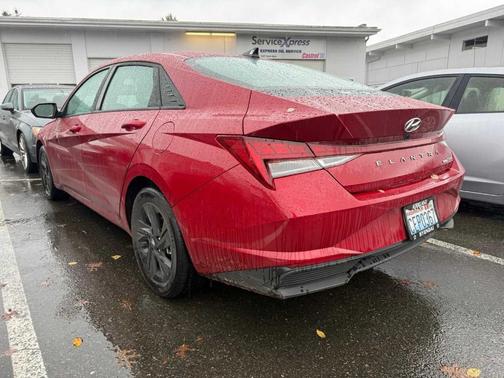 2023 Hyundai ELANTRA HEV Blue