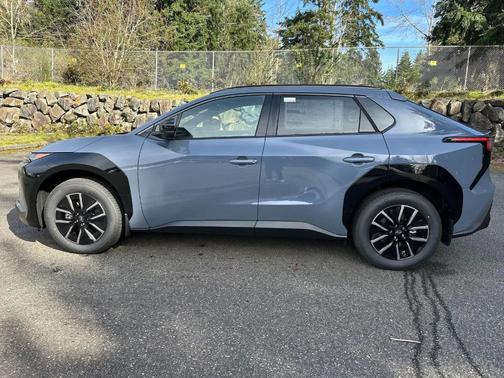 Gray Pearl 2026 Subaru Solterra Premium