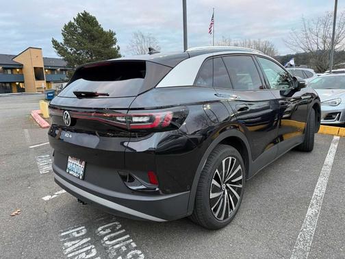 2023 Volkswagen ID.4 Pro S Plus