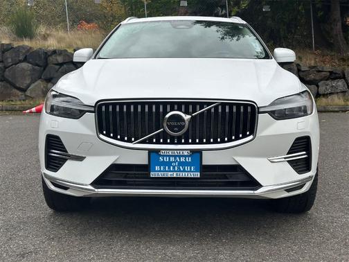 2022 Volvo XC60 Recharge Plug-In Hybrid INSCRIPTION