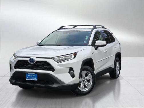2020 Toyota RAV4 Hybrid XLE
