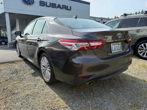 2018 Toyota Camry Hybrid XLE