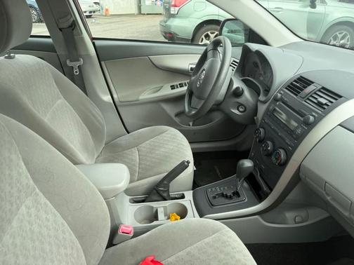 Barcelona Red Metallic 2009 Toyota Corolla LE