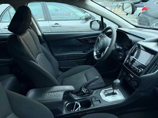 2018 Subaru Impreza 2.0i