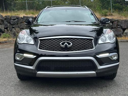 2017 INFINITI QX50 Base
