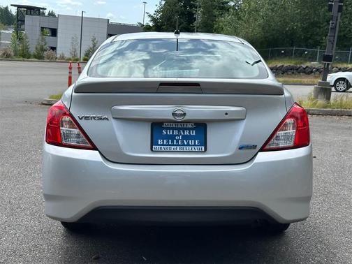 2016 Nissan Versa 1.6 S+