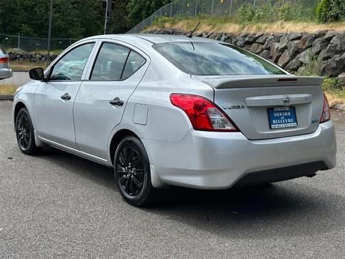 2016 Nissan Versa 1.6 S+