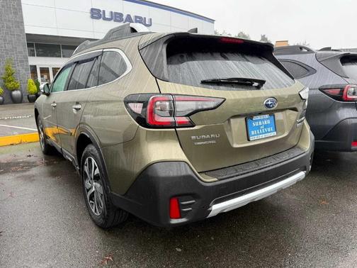 2022 Subaru Outback Touring XT