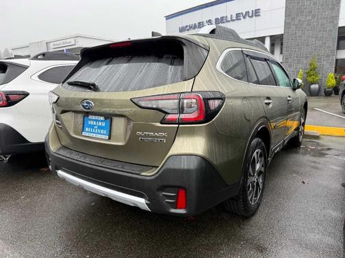 2022 Subaru Outback Touring XT