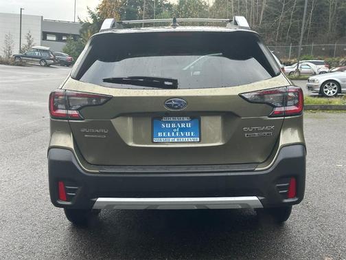 2022 Subaru Outback Touring XT