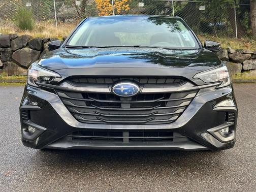 2023 Subaru Legacy 