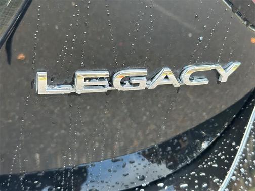 2023 Subaru Legacy 