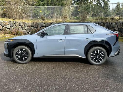 Gray Pearl 2026 Subaru Solterra Premium